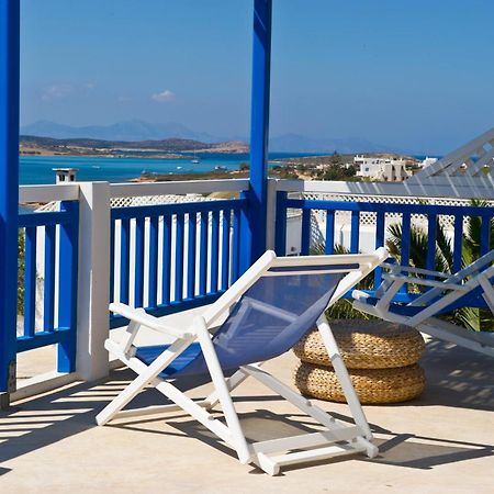 Blue Dolphin Antiparos Villas And Suites Agios Georgios  Exterior photo