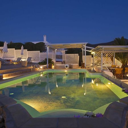 Blue Dolphin Antiparos Villas And Suites Agios Georgios  Exterior photo