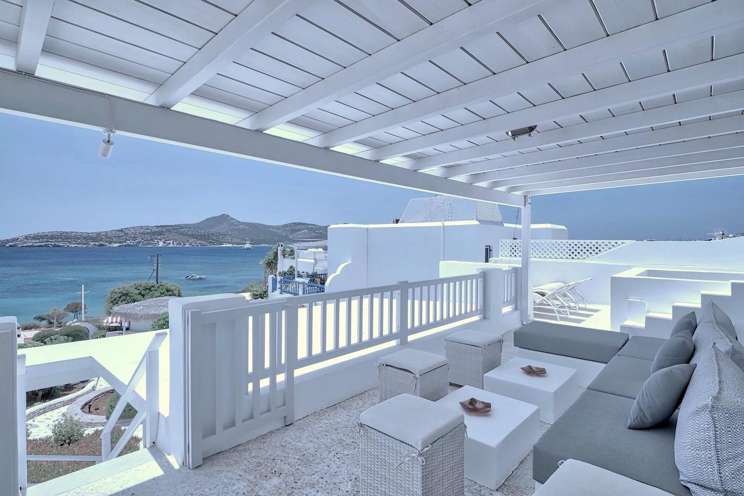 Blue Dolphin Antiparos Villas And Suites Agios Georgios  Exterior photo